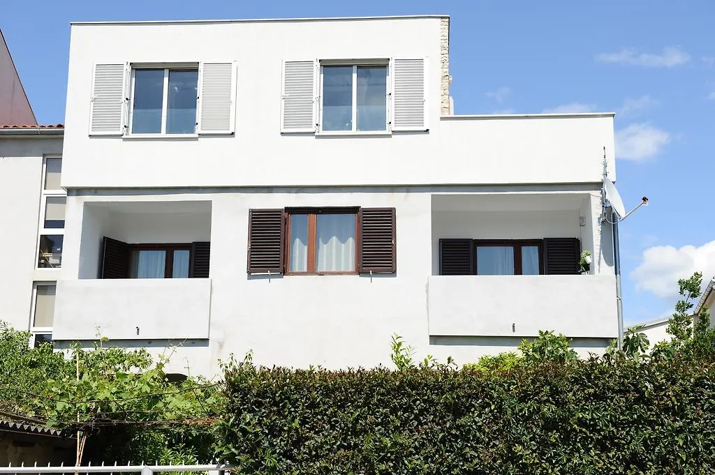 First Apartment Zadar