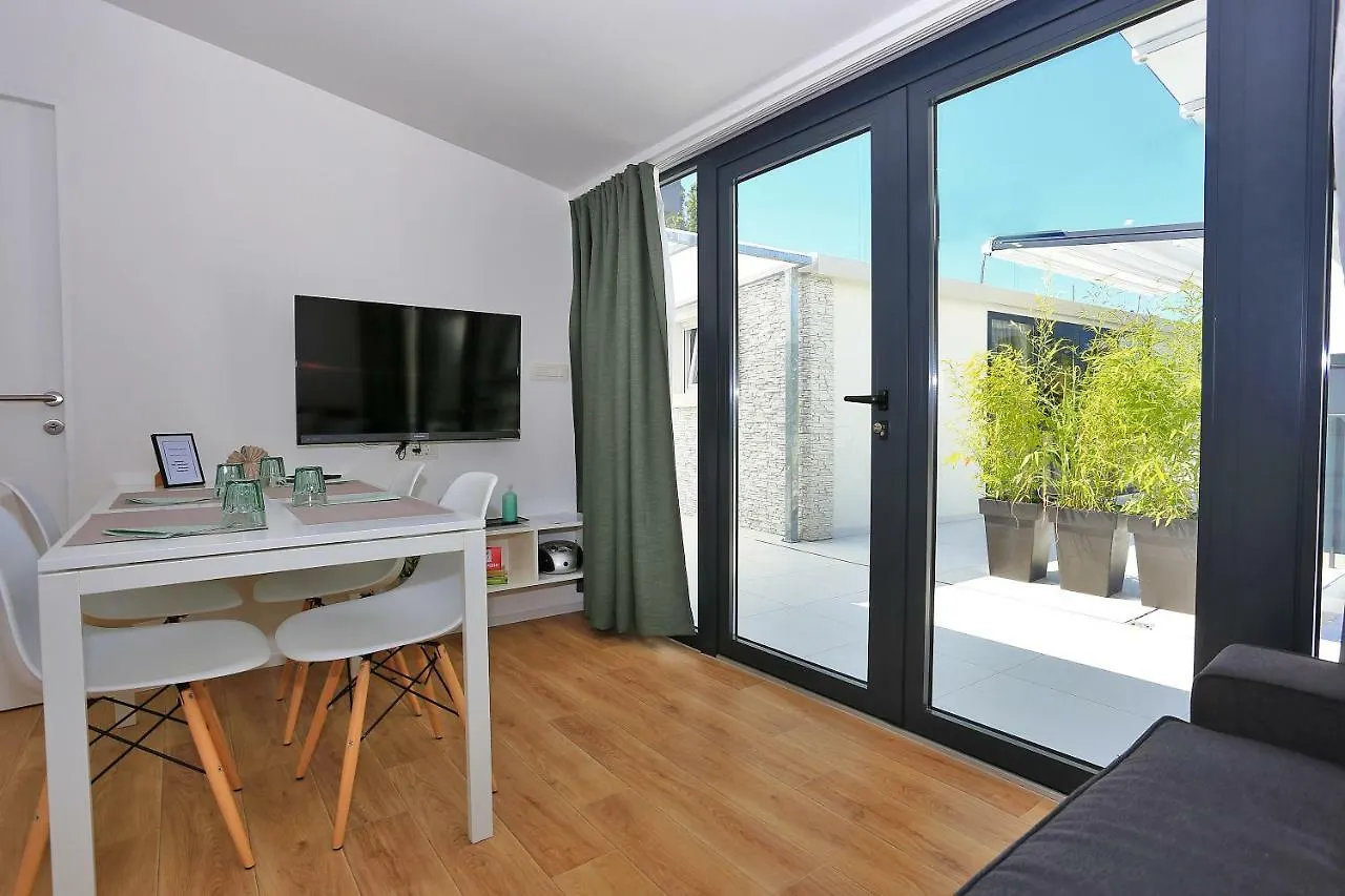 First Apartment Zadar